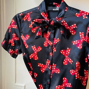 Love Moschino Tie-Neck Bow Print Short Sleeve Blouse
